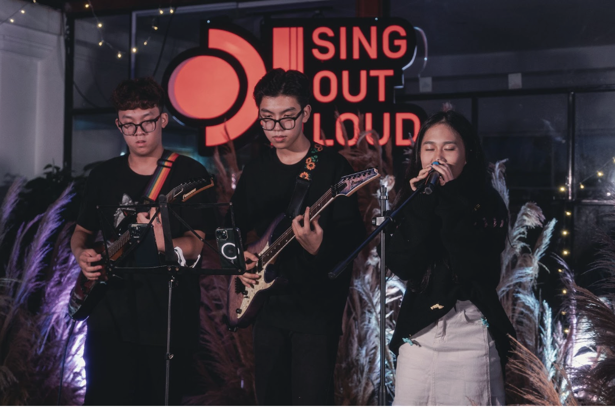 Music Show lần thứ 2 tại Hà Nội đã khuấy động khán giả trẻ với concept " Đồng Quê " 3 Nhóm nhạc LAB đến từ THCS & THPT M.V Lomonoxop Hà Nội đã đồng hành cùng Music Show đầu tiên, nay đã quay trở lại với những ca khúc đầy cảm xúc như Đôi mươi, Talking to the moon, All I want,...